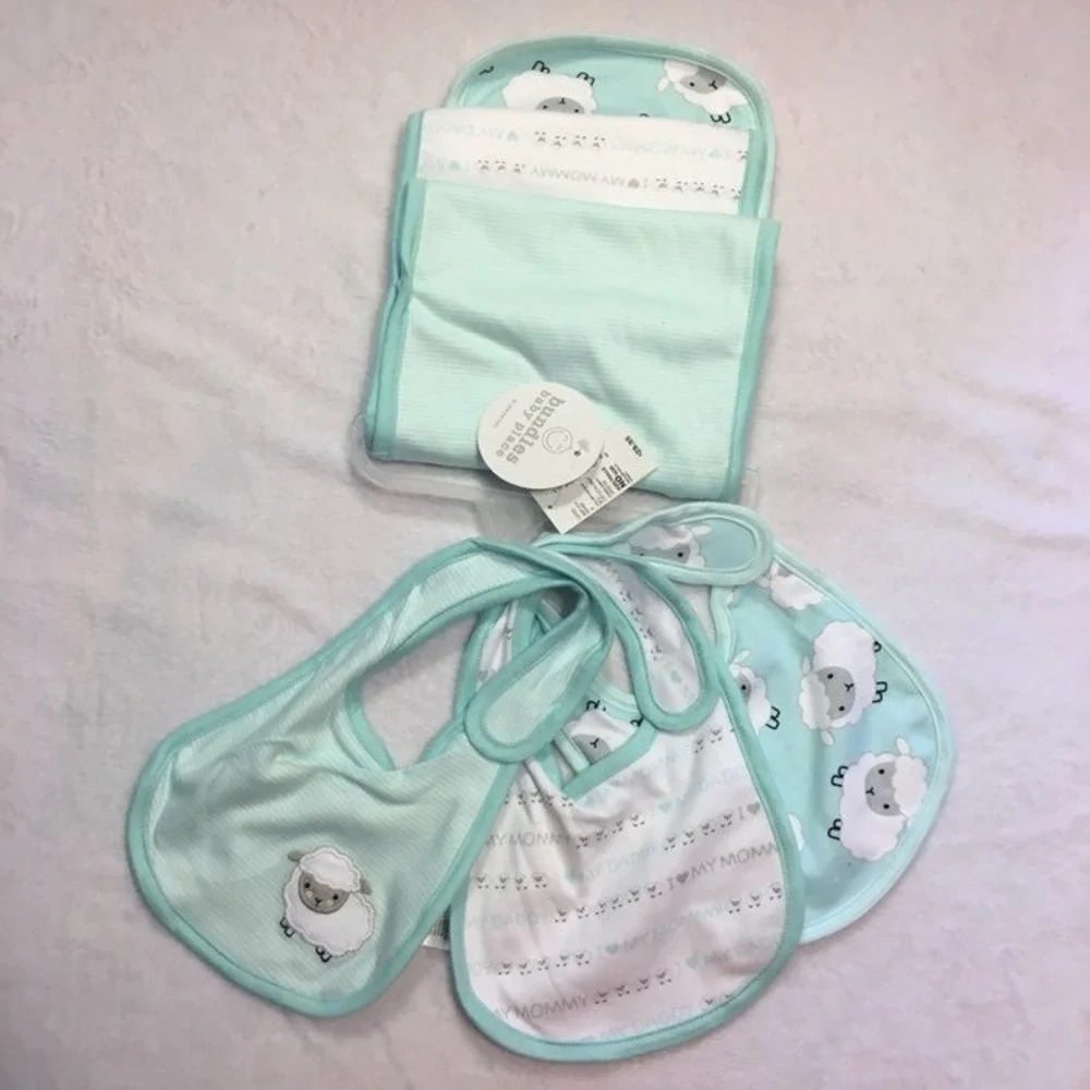 New the childrens place bibs and buro‎ cloths